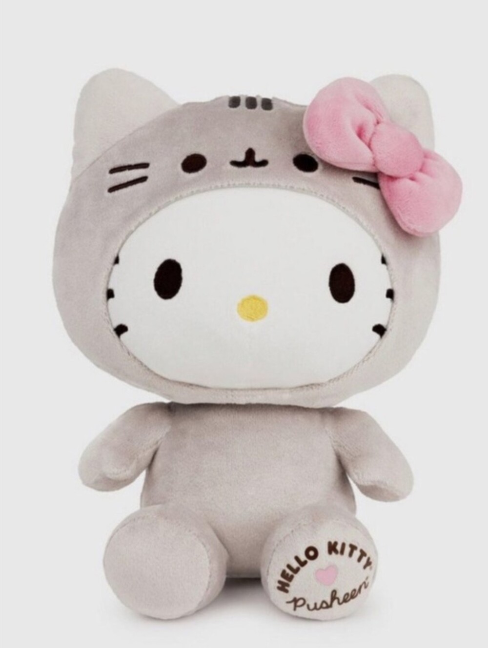 RARE HTF Hello Kitty x Pusheen Gray Plush Toy with Pink Bow